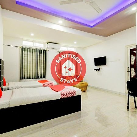 Oyo 80488 Mi Casa Homestay グワーハーティー エクステリア 写真